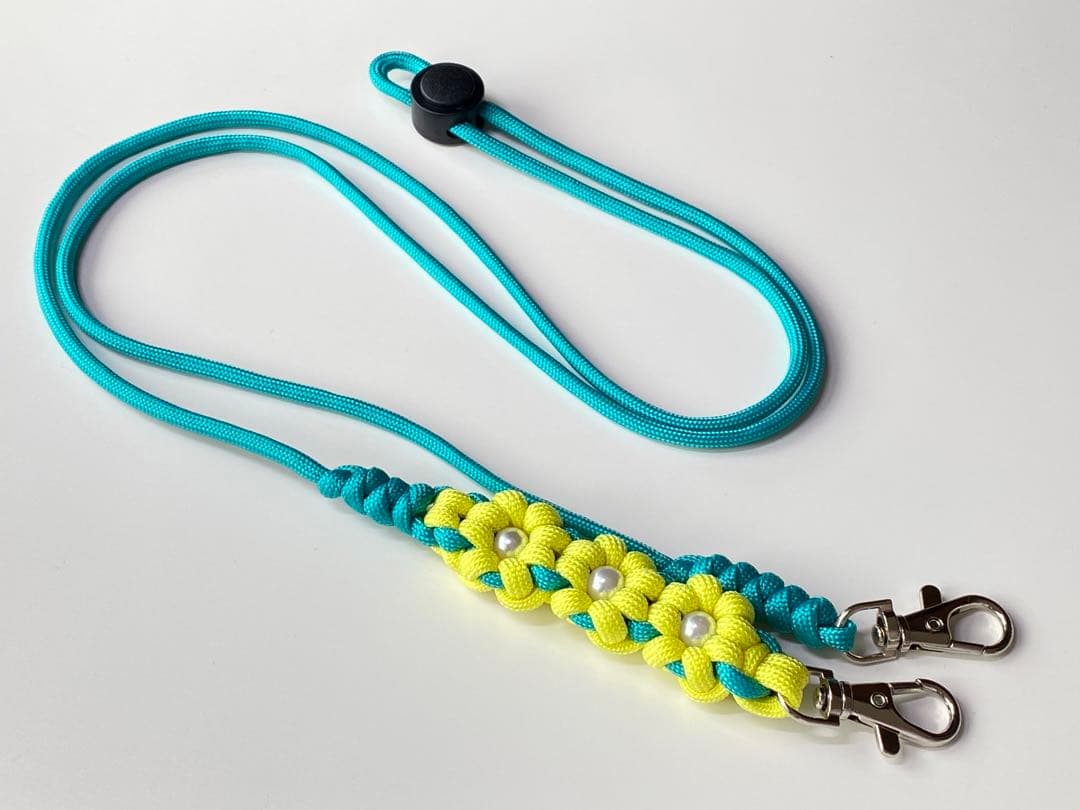 【ハンドメイド】パラコード・スマホ用お花柄ショルダーストラップ 5279521c5fa0dbf1a7264ae71ac42a