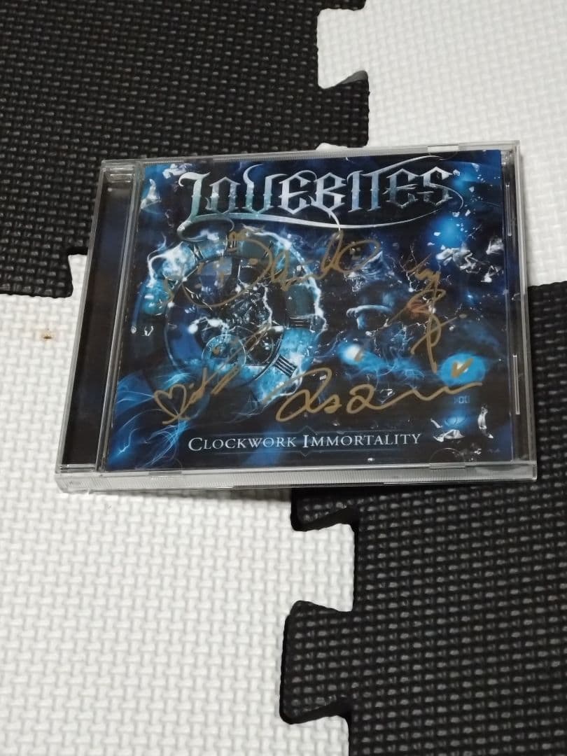 LOVEBITES 直筆サイン入り『CLOCKWORK IMMORTALITY』│www