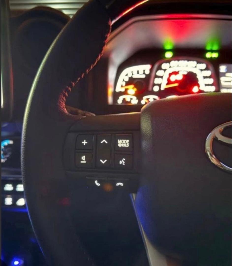 再々販ランクル70 GDJ76W 輸出仕様ステアリングスイッチ - メルカリ