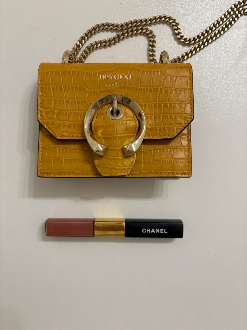 ジミーチュウ クロコ イエロー チェーンショルダーバッグ - メルカリ