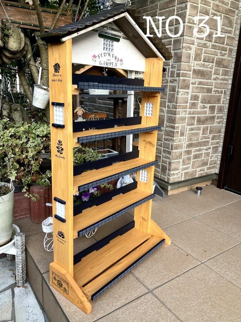 No 31三角お屋根の簡単移動 多肉植物棚Flower end Garden5段 - メルカリ