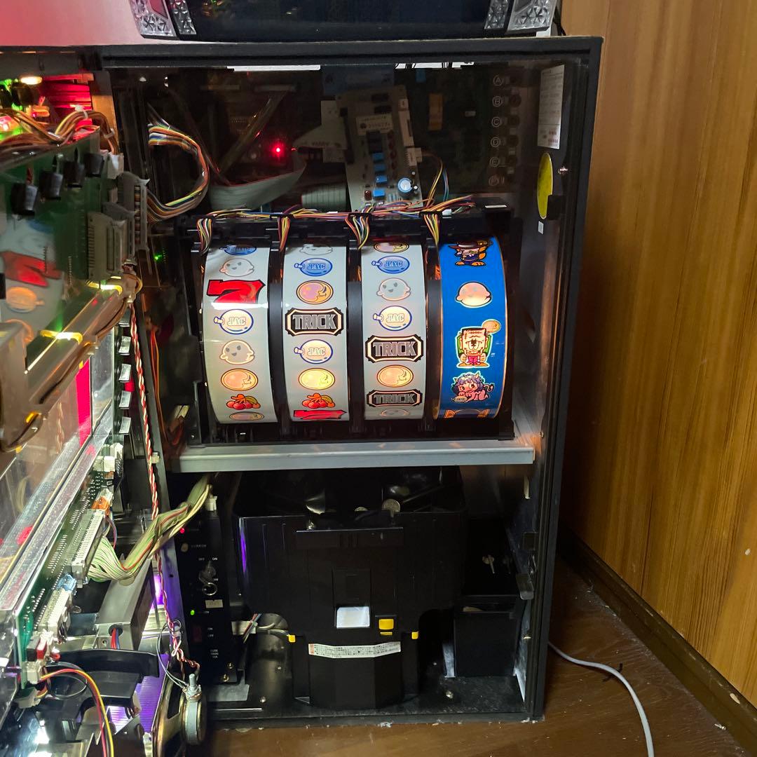 送料込み パチスロ 4号機 トリックモンスター - メルカリ