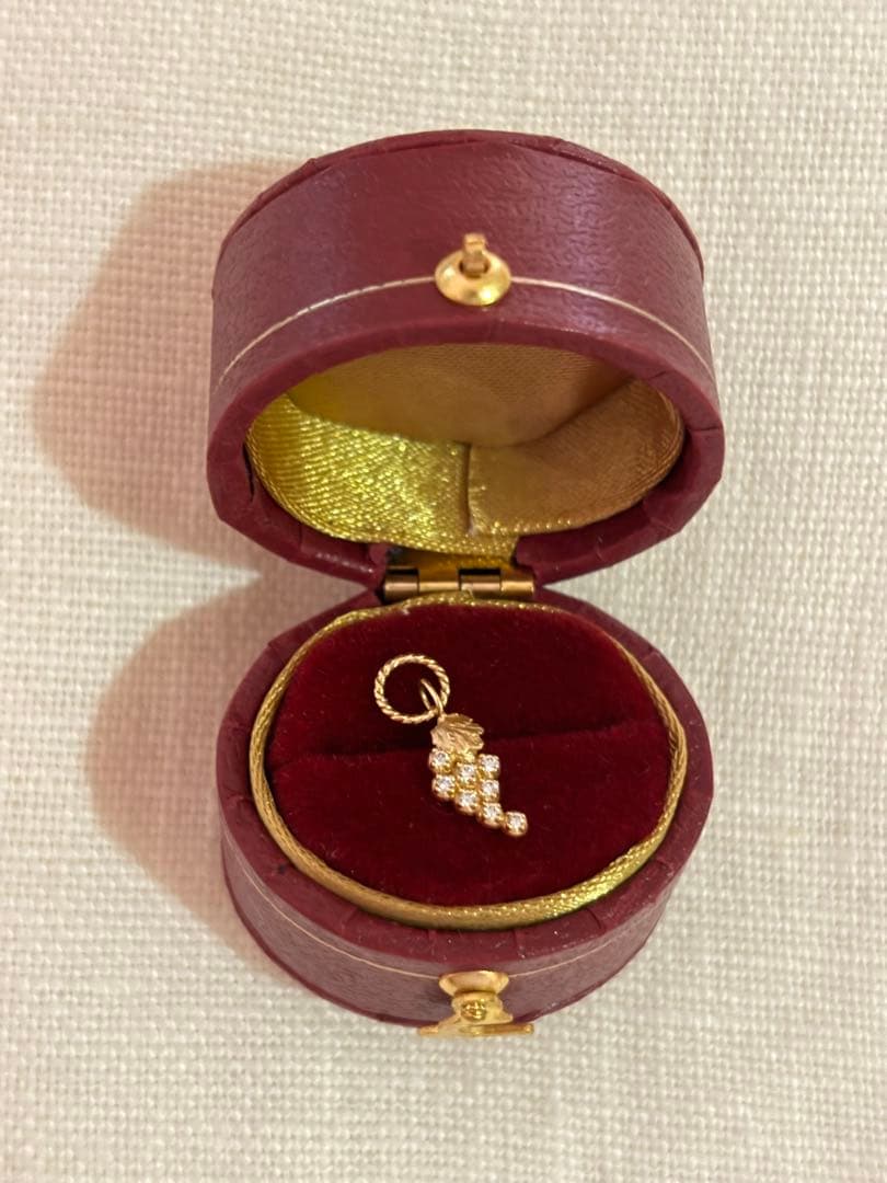 クアラントット ブドウモチーフ ピアス(片耳用)右耳用 Brillante – quarantotto