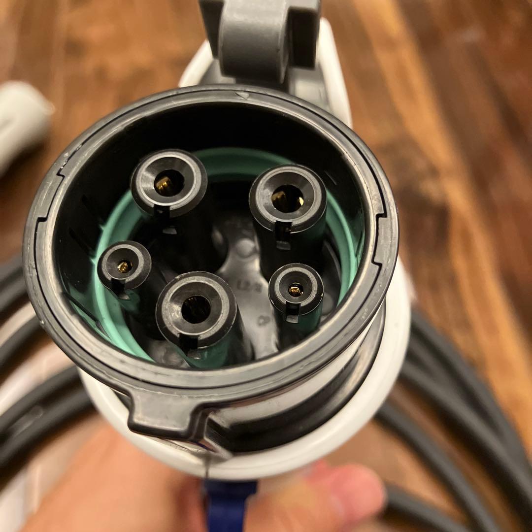 日産 Nissan EV 充電ケーブル 29690 6WX0A - メルカリ