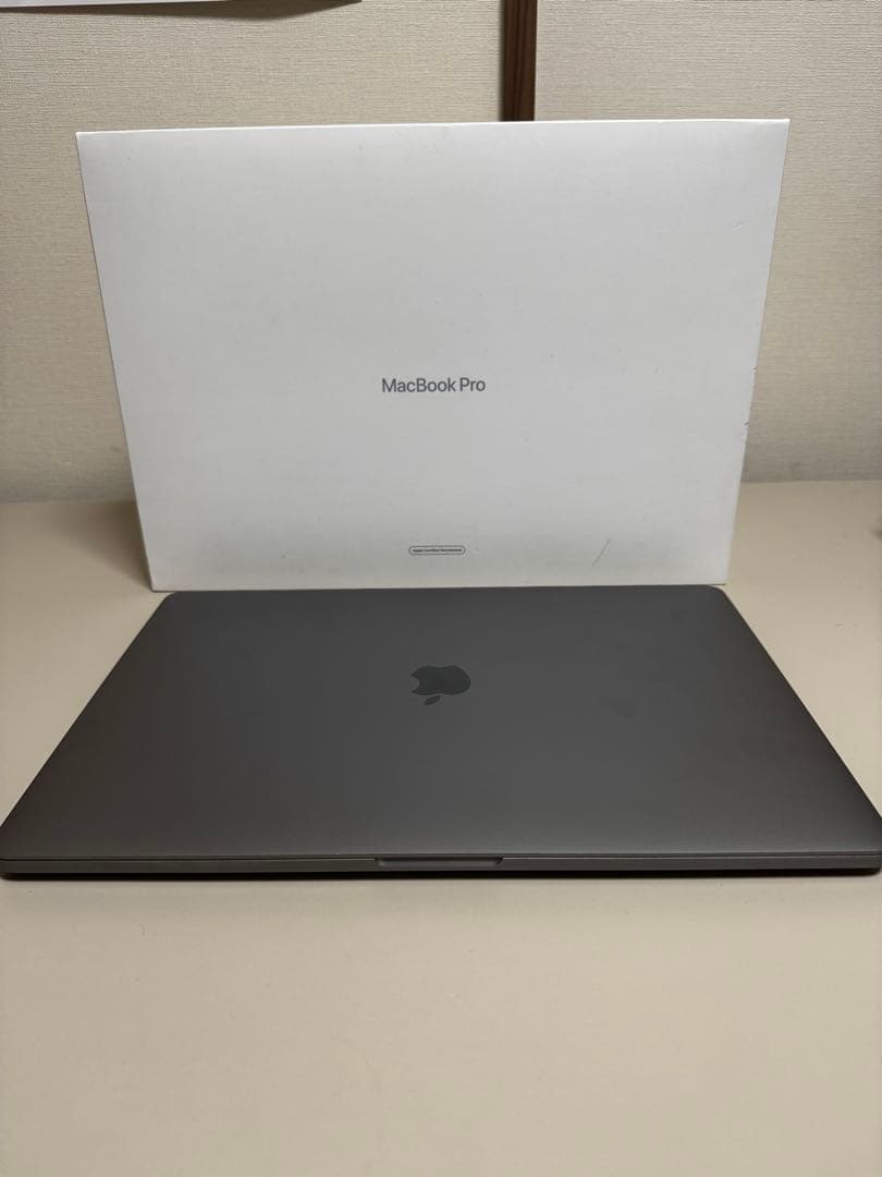 MacbookPro 16インチ2019 Core i9 16GB/1TB 2019 Apple MacBook Pro (16-inch, 16GB RAM, 1TB Storage) - Silver