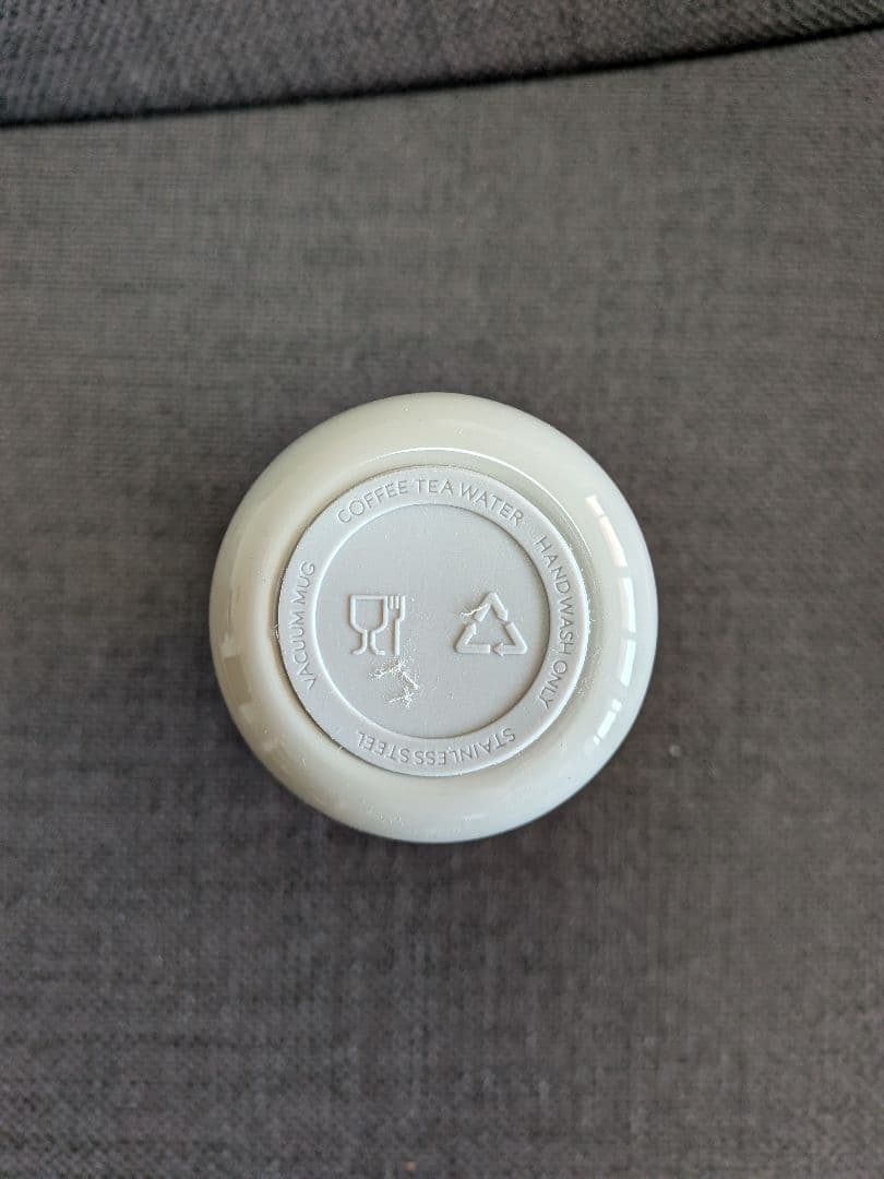 奈良美智 / 台湾写真展で購入した保冷ポット - メルカリ