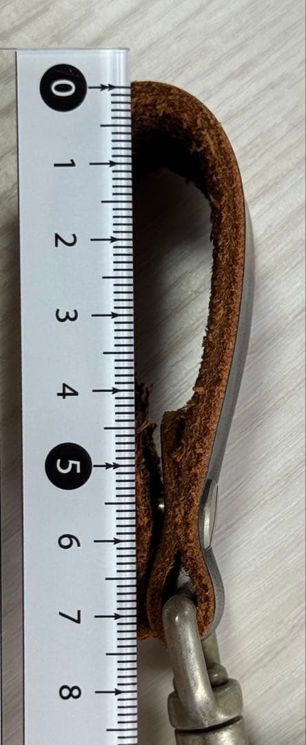 HTC スタッズ キーホルダー クリアストーン ブラック