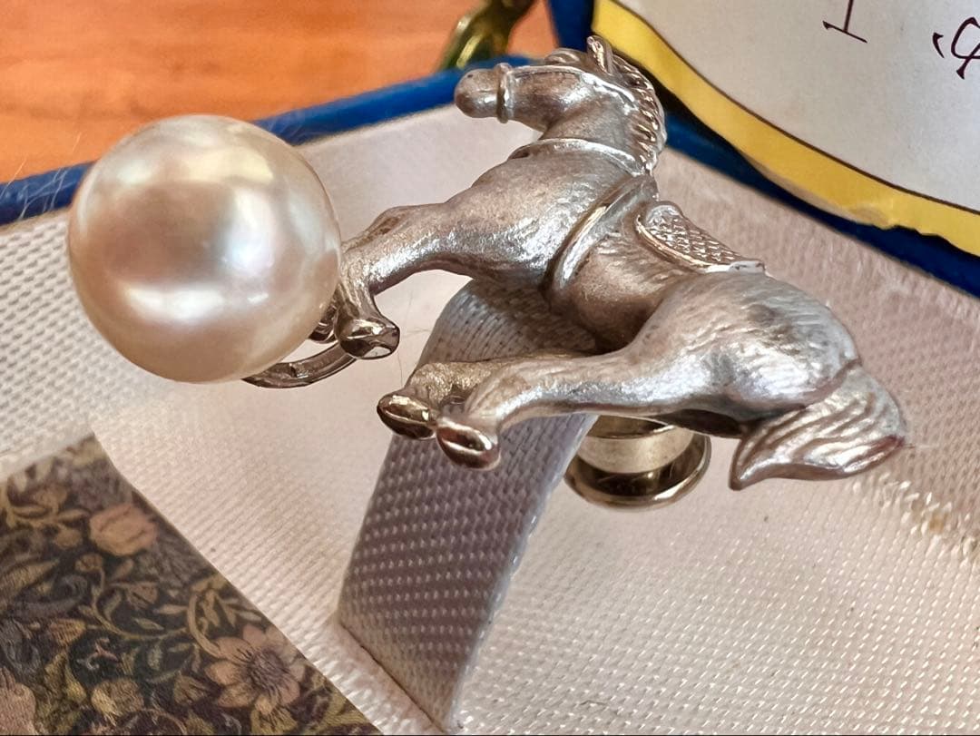 アンティーク⭐︎ホースブローチ 馬のピンブローチ　sv925 本真珠8mm珠 馬 アコヤ本真珠 ピンブローチ 4.5-5mm ギフト プレゼント 干支 ポスト