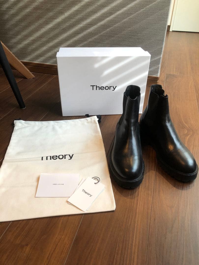 【美品】Theory サイドゴアブーツ 本革】 3E サイドゴアブーツ 55084 （ブラック） -モードカオリ MODE