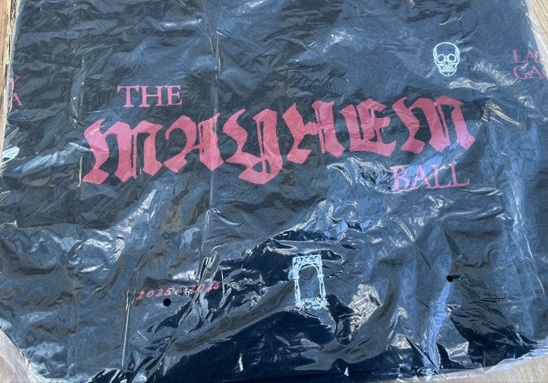 新品未開封】レディガガ OPERA HAUSTOTE（BLACK）トートバッグ - メルカリ