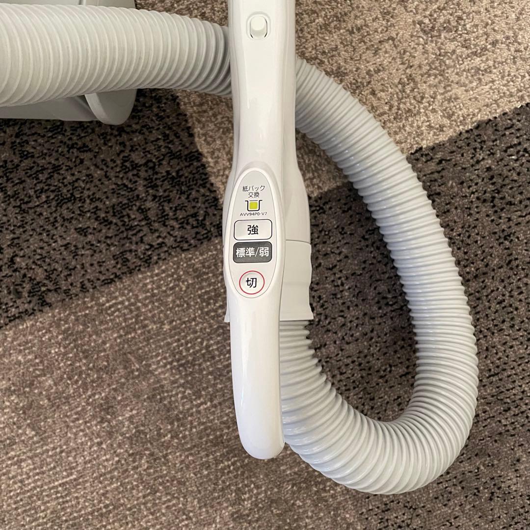 都内23区送料無料✨PANASONIC✨ 掃除機MC-PJ23A-H 2024年 - メルカリ