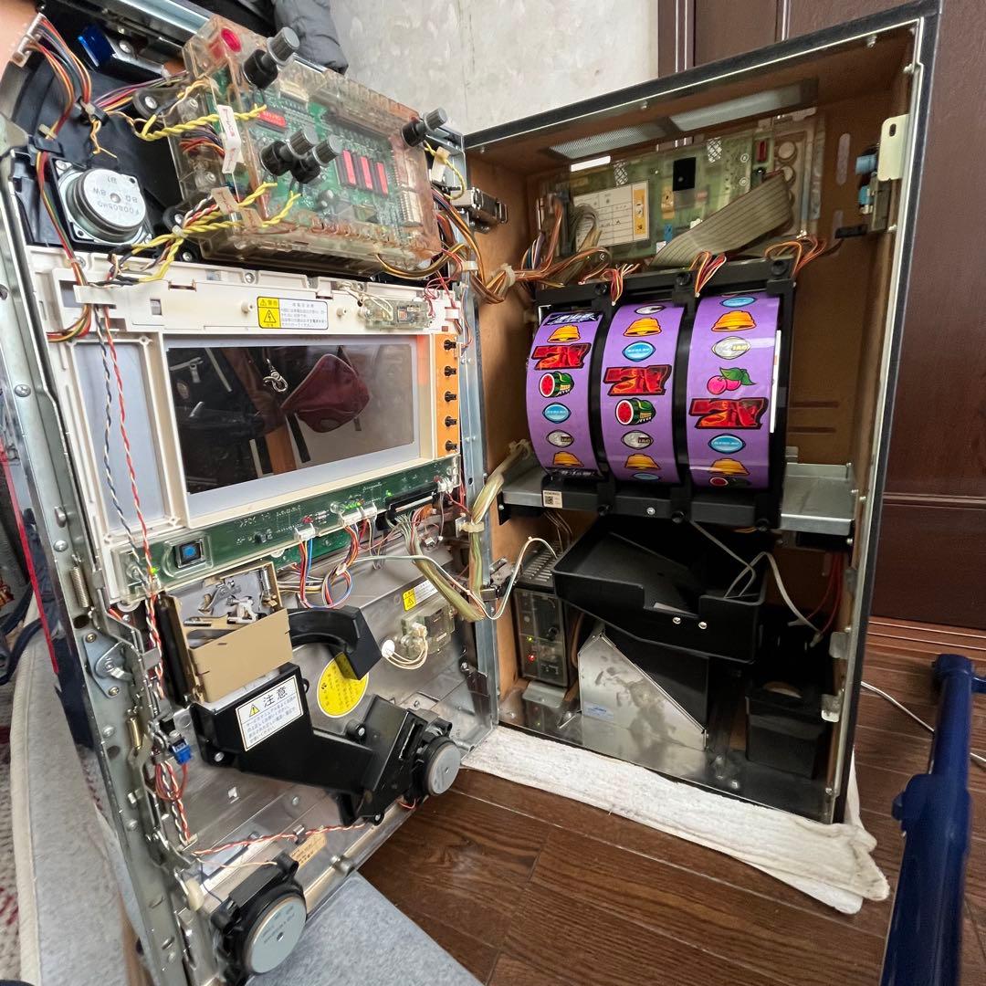 大人気✨ パチスロ実機 初代北斗の拳 ケンシロウ コイン不要機