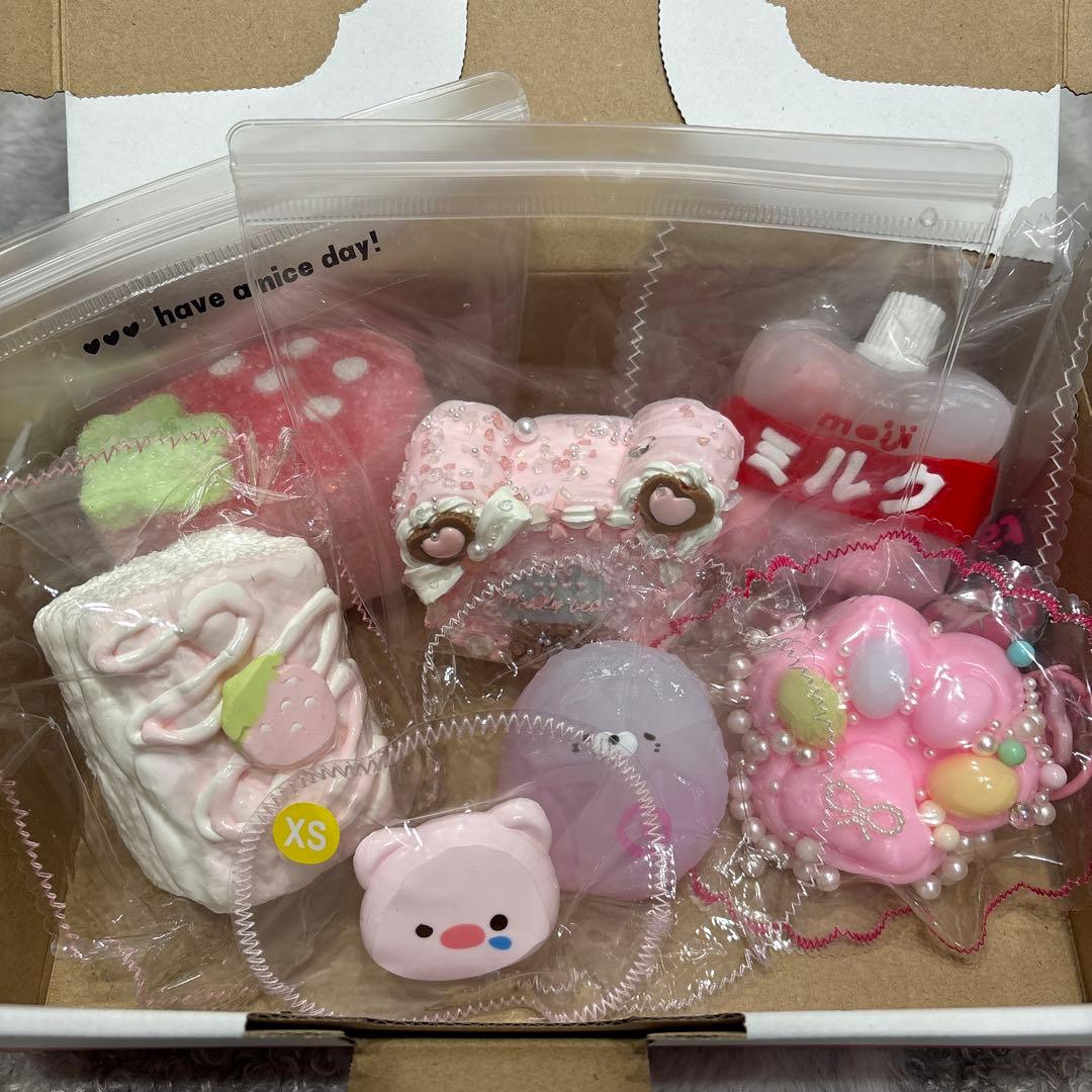 いちごセット ピンクセット スクイーズ まとめ売り - メルカリ