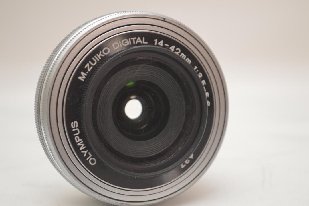 ✨美品✨ Olympus M.ZUIKO 14-42mm F3.5-5.6 ED