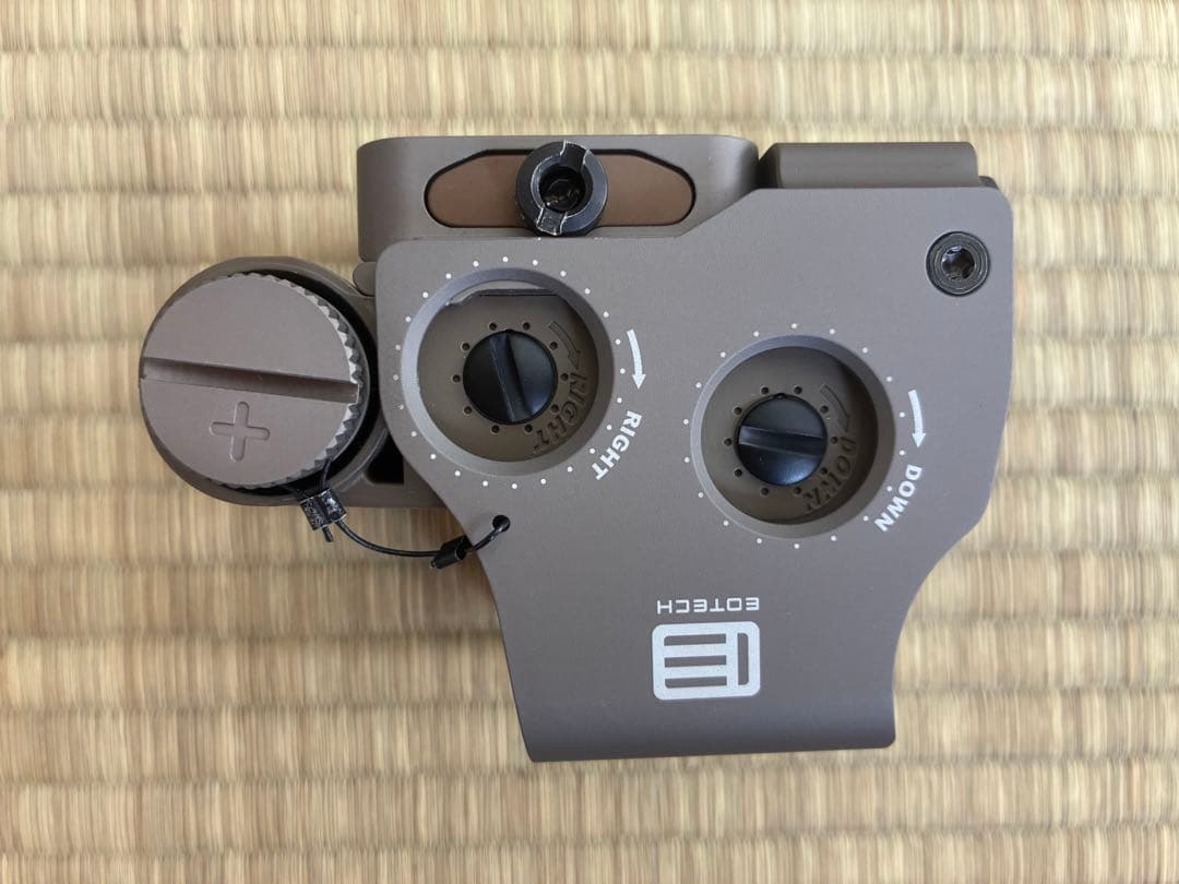 実物EOTech EXPS3 タン色ホログラフィックサイト