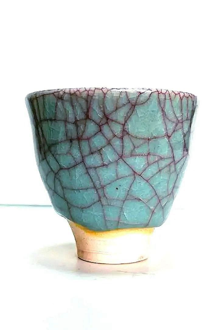 新品未使用 吉田周平 青瓷 ぐい呑み 共箱つき - メルカリ