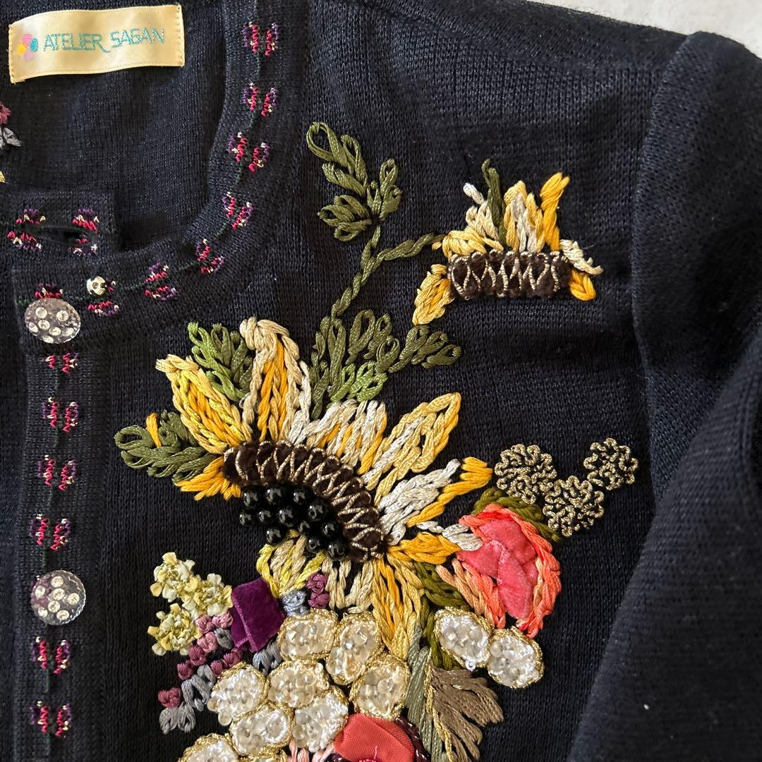 ATELIER SAGAN刺繍入りカーディガン 黒 アトリエサガンL 麻100 - メルカリ