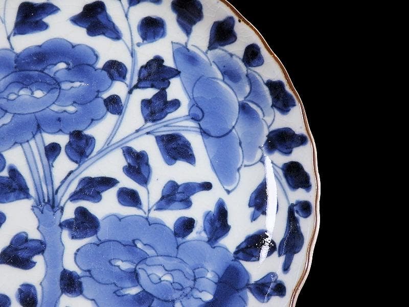 古伊万里 染付 牡丹に牡丹唐草の図 6寸皿 江戸期 F173AS-fbqu - メルカリ