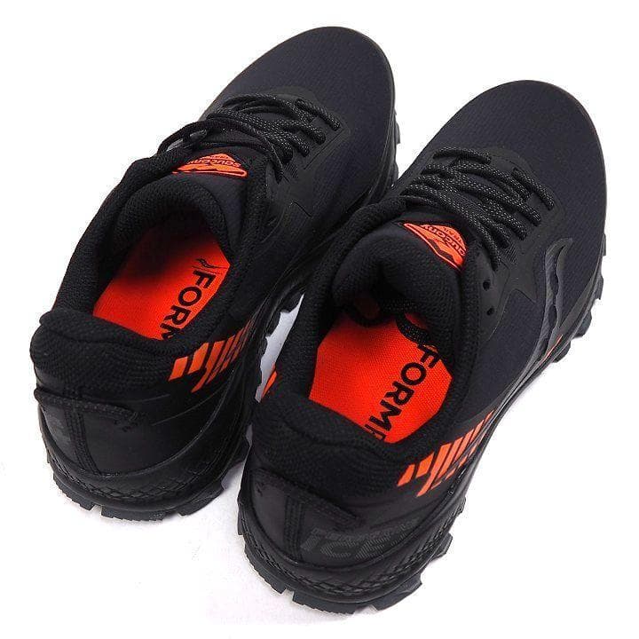 新品Saucony サッカニー ペレグリン アイス+2 ビブラムソール 25cm