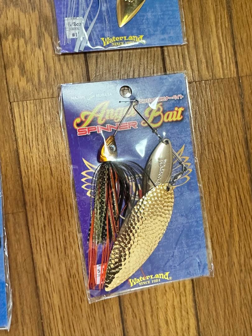未使用品ヒルデブランド8番ブレード5枚付き、エンジェルスピナーベイト