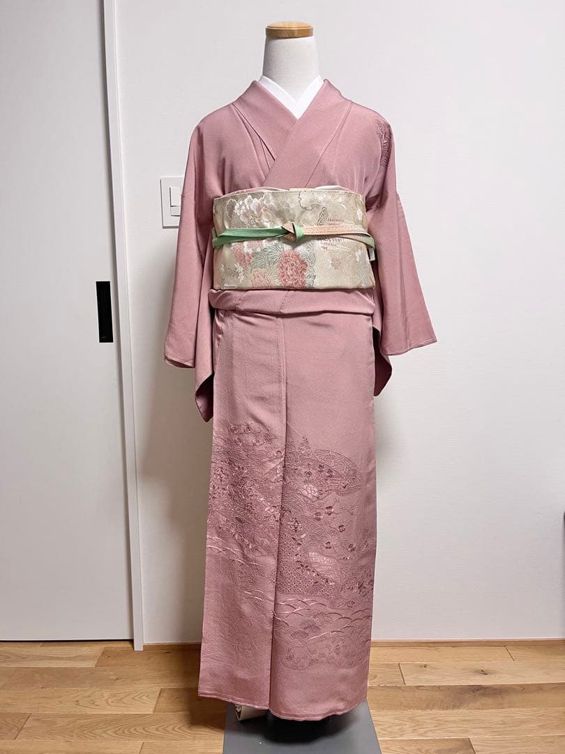 い*ん様 訪問着 付け下げ 着物 色無地 スワトウ刺繍 - メルカリ