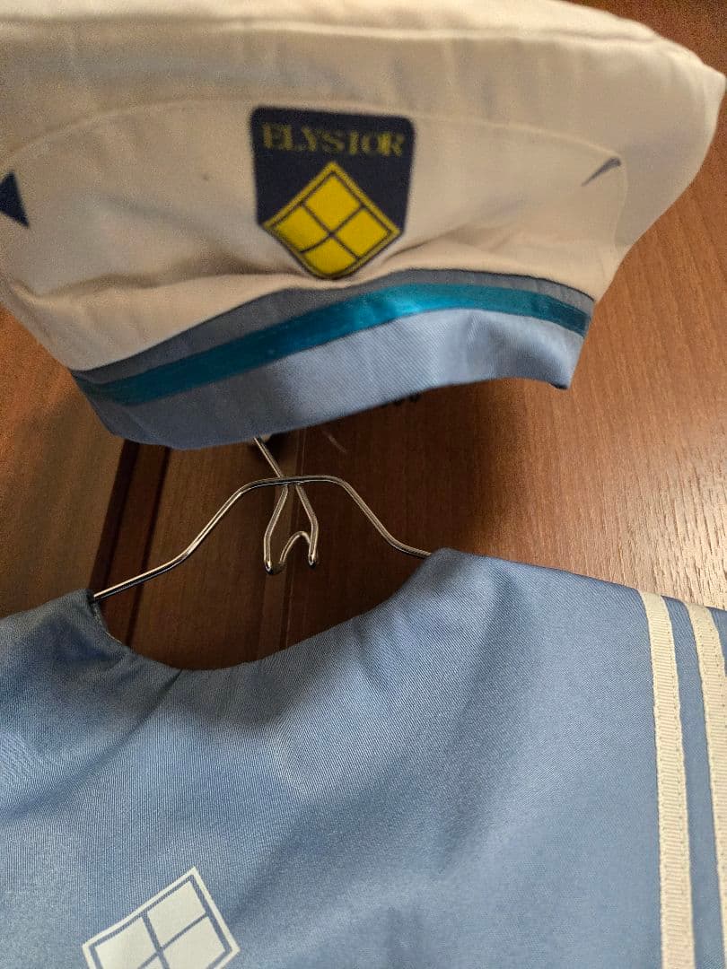 NIKKE ネオン コスプレ衣装+武器(難アリ)