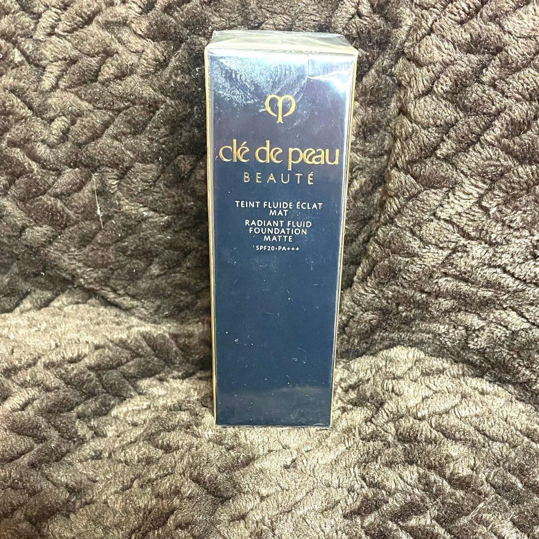 クレドポーボーテ　タンフリュイドエクラマット　オークル00 タンフリュイドエクラ マット / クレ・ド・ポー ボーテ(リキッド