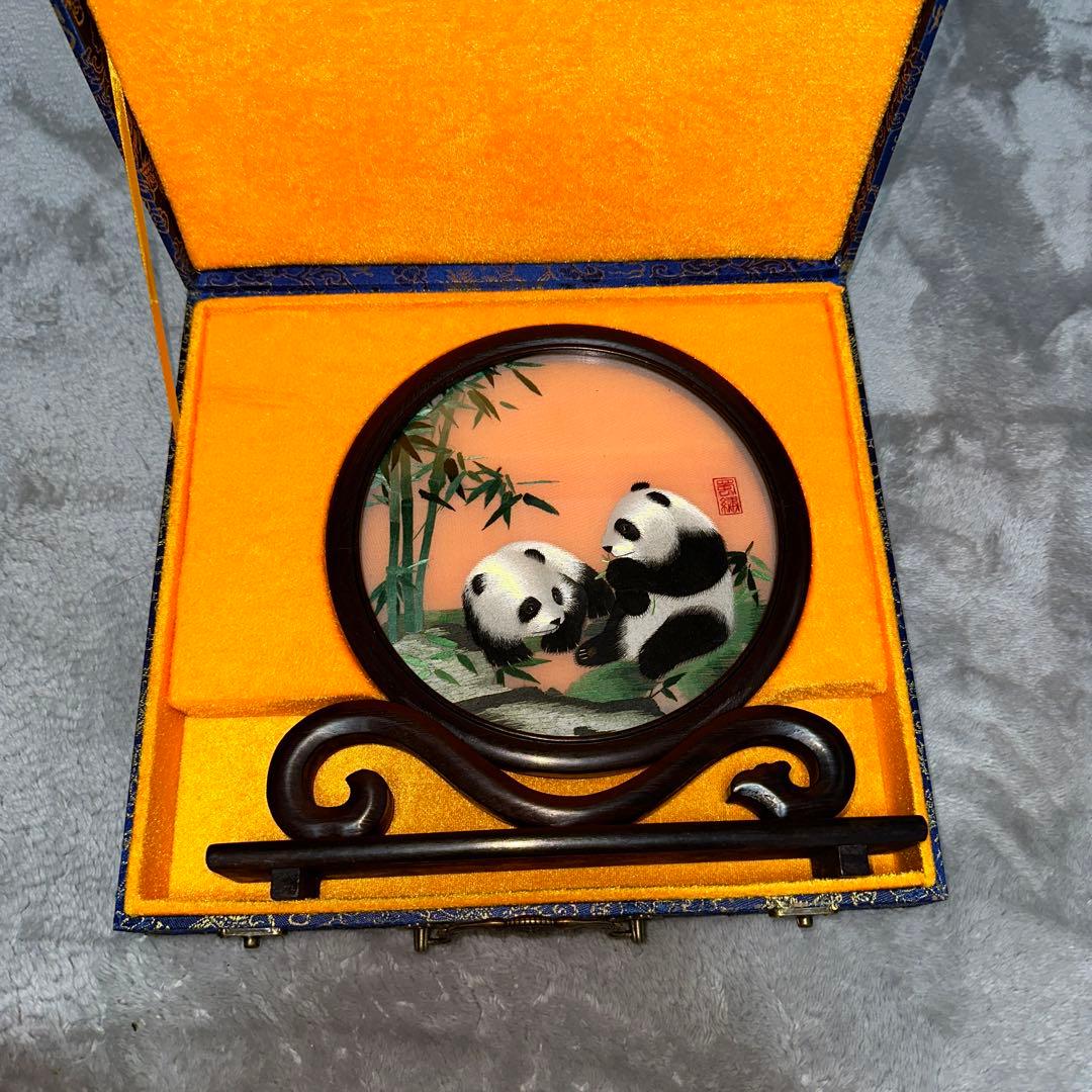 両面刺繍 (パンダ）中国伝統刺繍工芸品 置物 - メルカリ