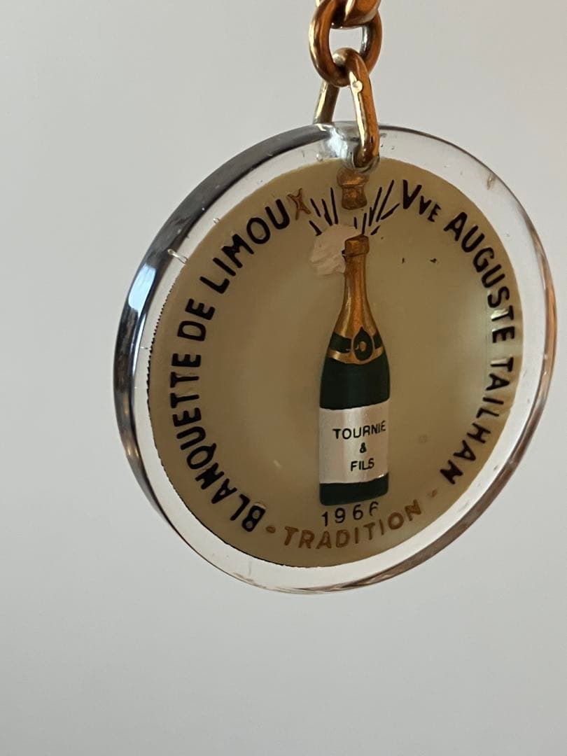 激レア ブルボンキーホルダー パリ万博 ワイン