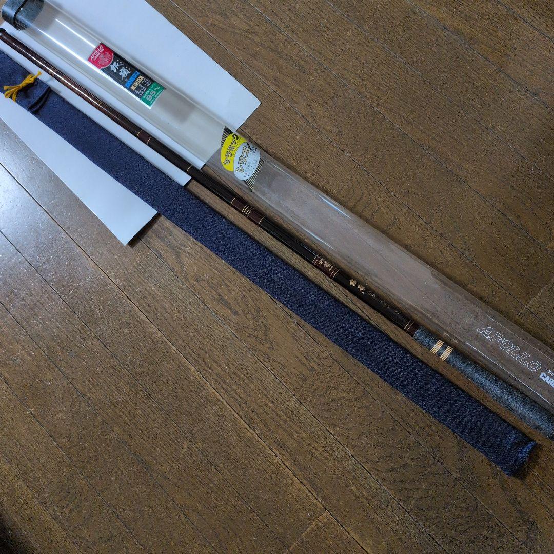 アポロ 銀嶺 へら 中硬 カーボン95%、オールドロッド - メルカリ