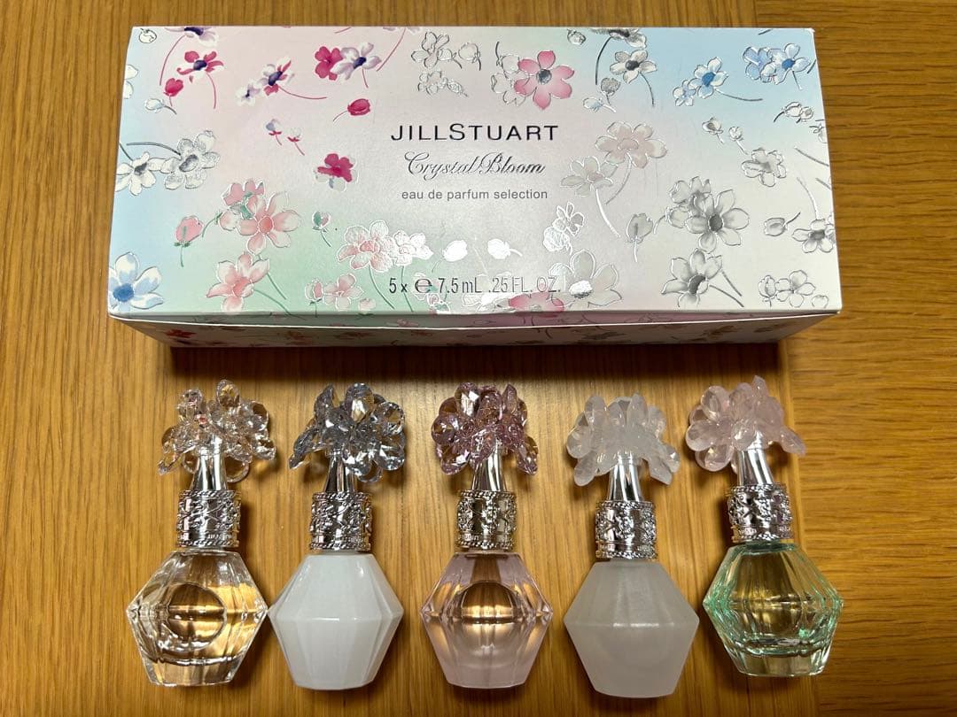 ジルスチュアート クリスタルブルーム　オードパルファムセレクション　5本 ジルスチュアート クリスタルブルーム オードパルファン