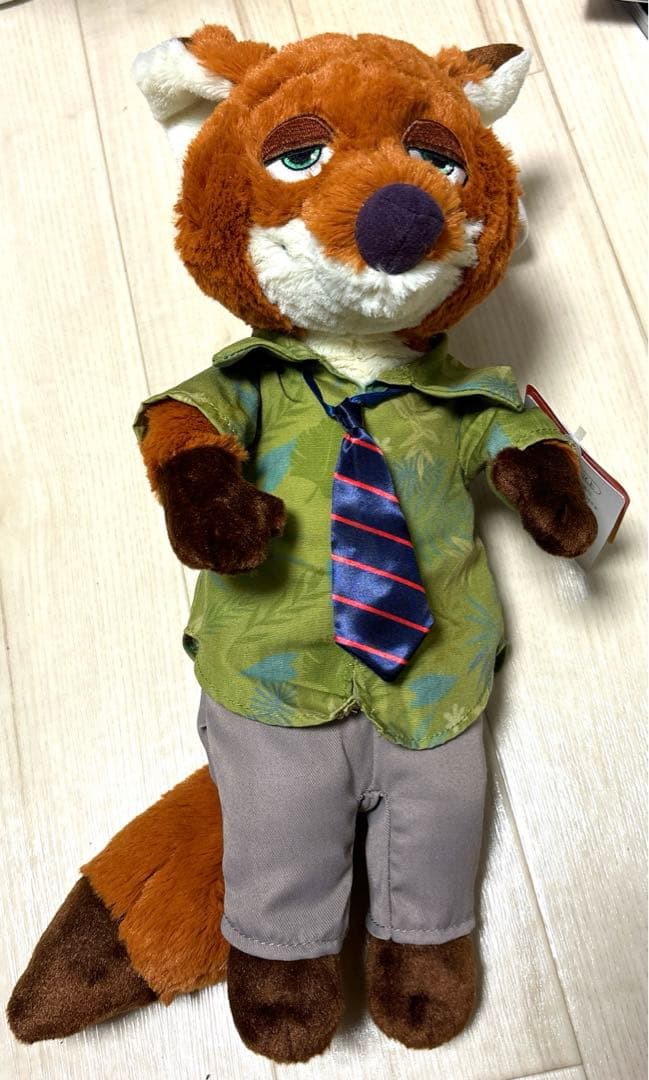 ズートピア Sekiguchi あそんで！ニック・ワイルド ぬいぐるみ - メルカリ