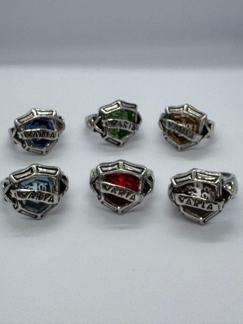 家庭教師ヒットマンREBORNニューヴァリアーリング 家庭教師ヒットマンREBORN!』ヴァリアーリングを模した本格シルバー