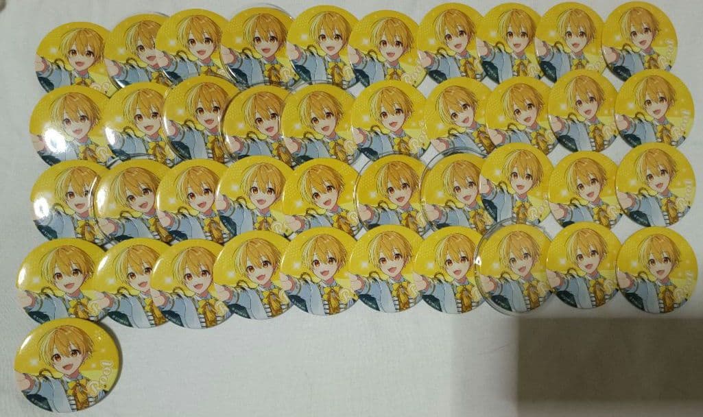 すとぷり るぅと 缶バッチ 2024 spring 等身 王子様衣装 白衣装