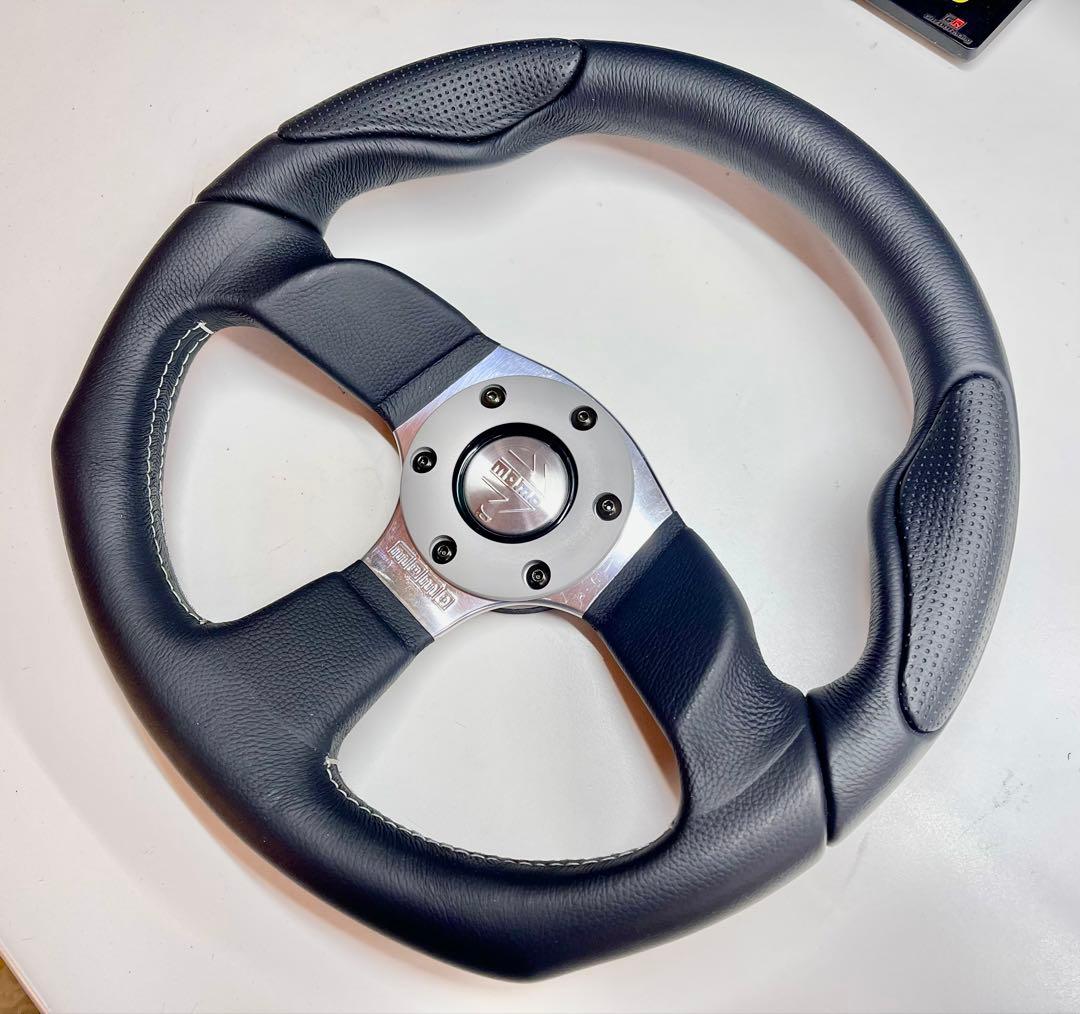 値下げ‼️MOMO COMMANDO 2R 32φ モモコマンド 2R 32cm