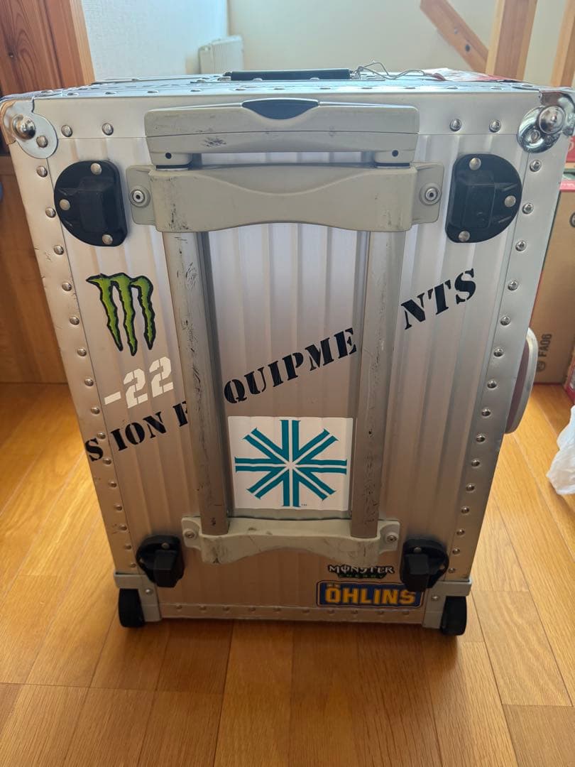 リモワ トロピカーナ