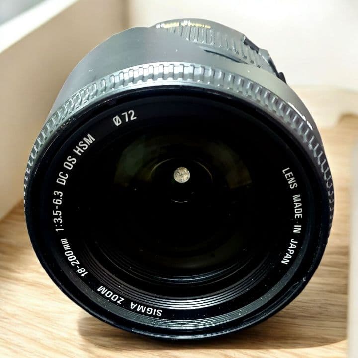SIGMA 交換レンズDC 18-200㎜F3.5-6.3 OS HSM超美品！
