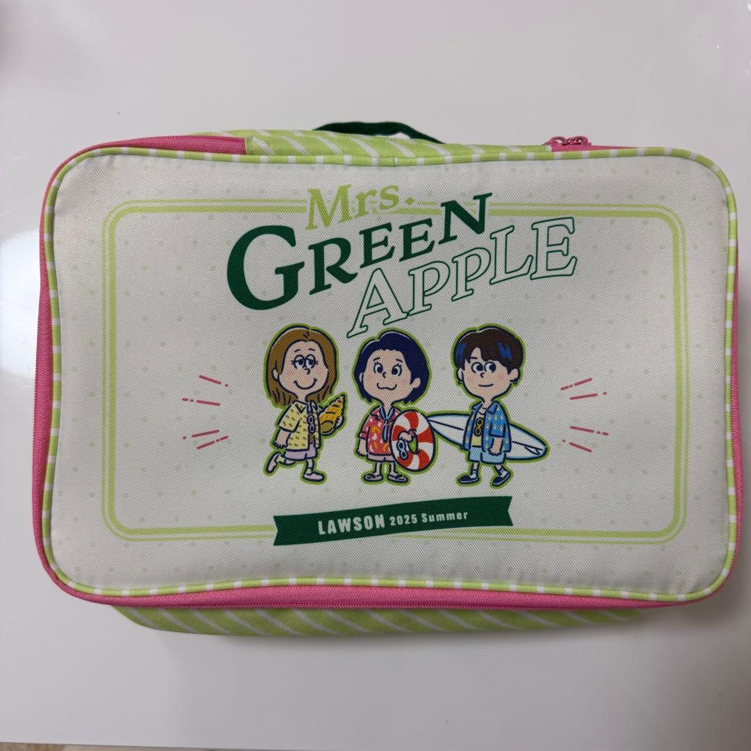 Mrs. GREEN APPLE LAWSON ポーチ ローソン ミセス - メルカリ