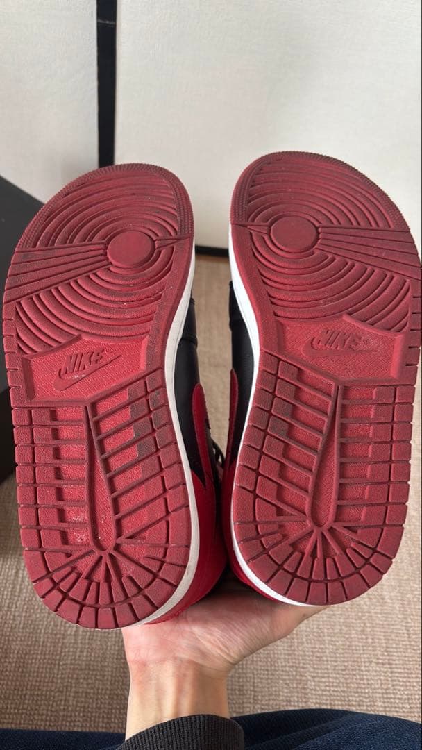 シューズ(男性用) NIKE AIR JORDAN 1 MID \"Bred\"