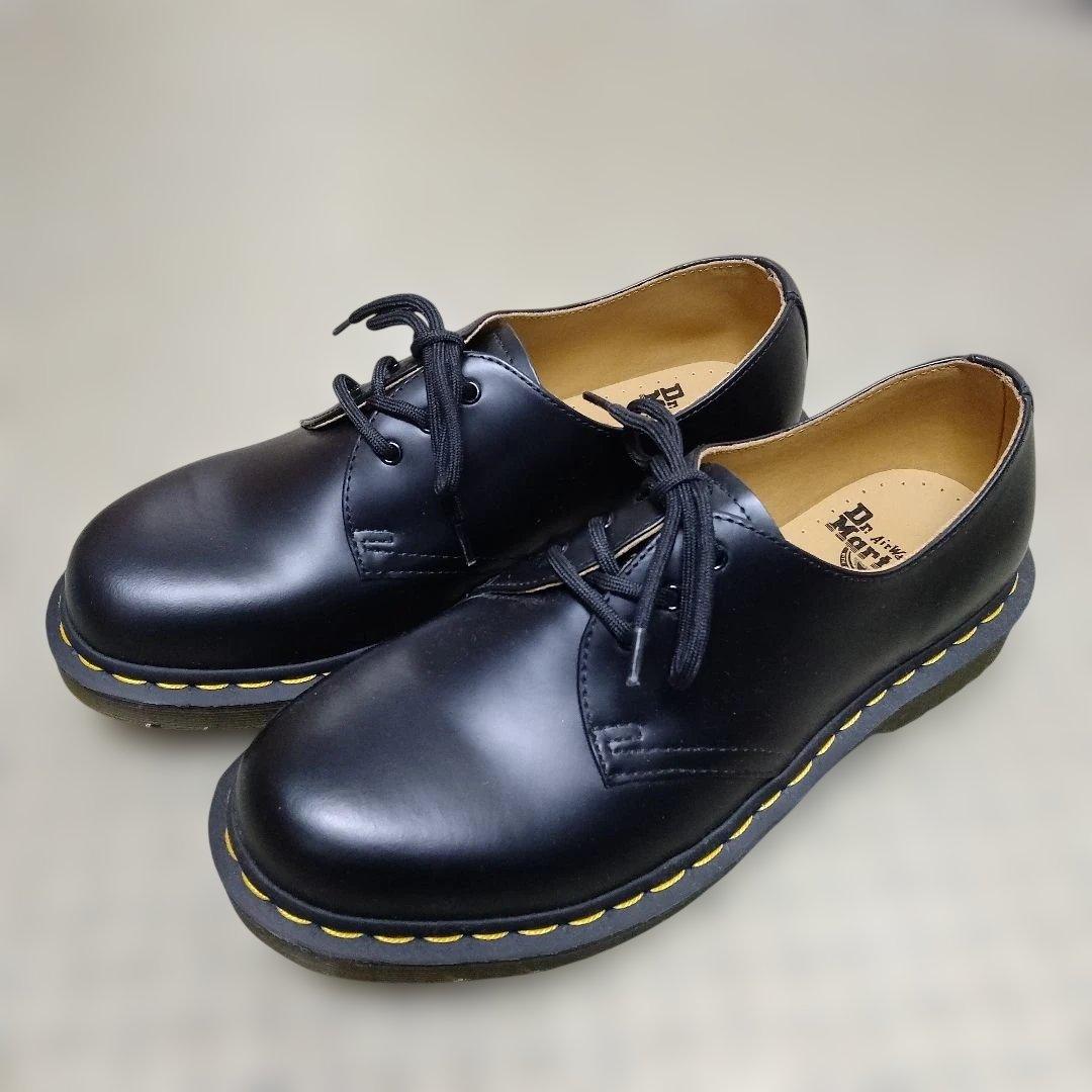 W834 Dr. Martens 3 ホール シューズ UK6 AW004 W834 Dr. Martens 3 ホール シューズ UK6 AW004 - メルカリ
