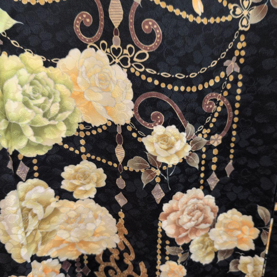 現代柄】振袖 黒地 豪華な薔薇の花柄 L〜LLサイズ170センチ