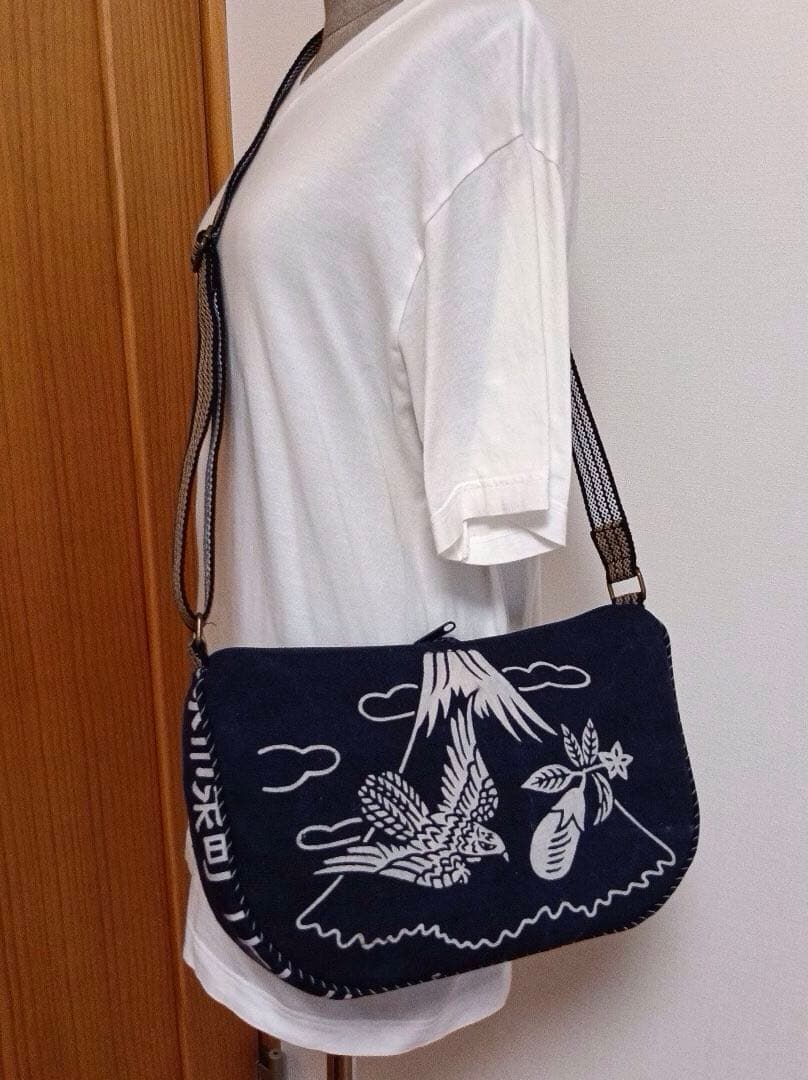 プ*ー様 古布 前掛けリメイク ショルダーバッグ 一富士二鷹三茄子