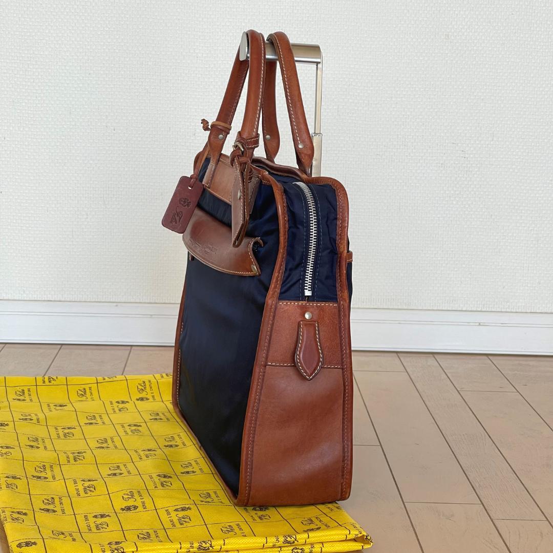 【美品・定価72,600円】フェリージ 8637/2/ds ネイビー