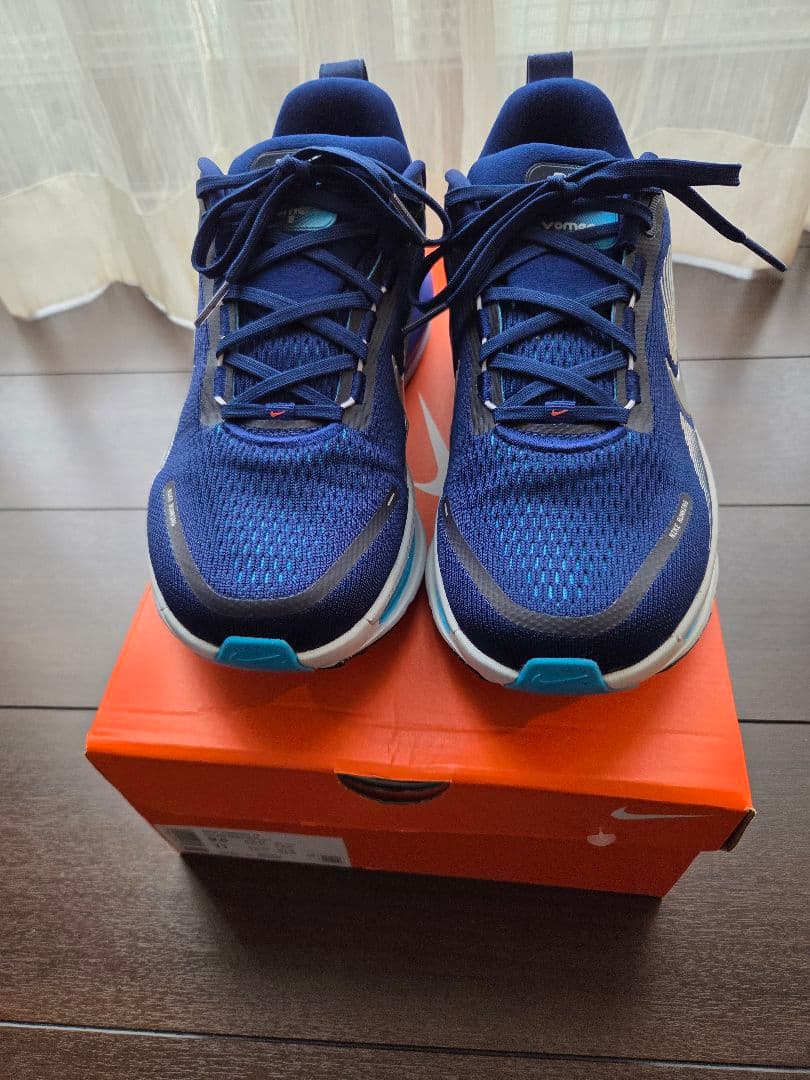 【美品】ナイキボメロ18　27.5cm ネイビー