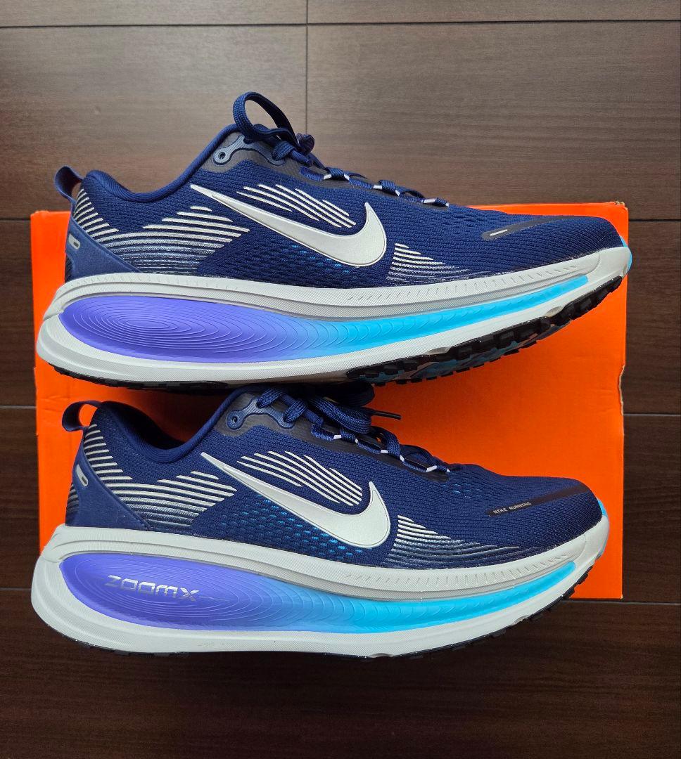 【美品】ナイキボメロ18　27.5cm ネイビー