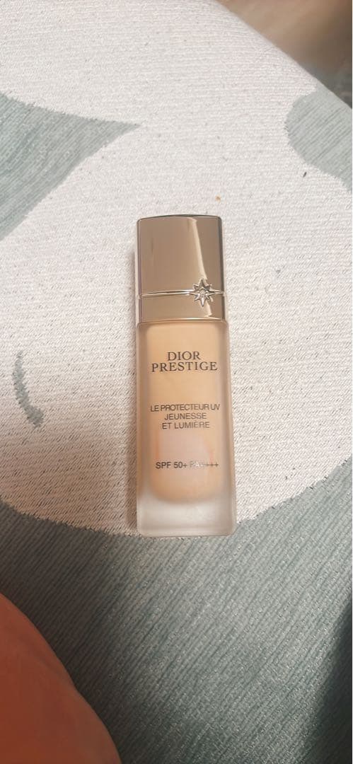 Dior プレステージ ホワイト ル プロテクター UVルミエール 01 BB ディオール / プレステージ ホワイト ル プロテクター UV ルミエール