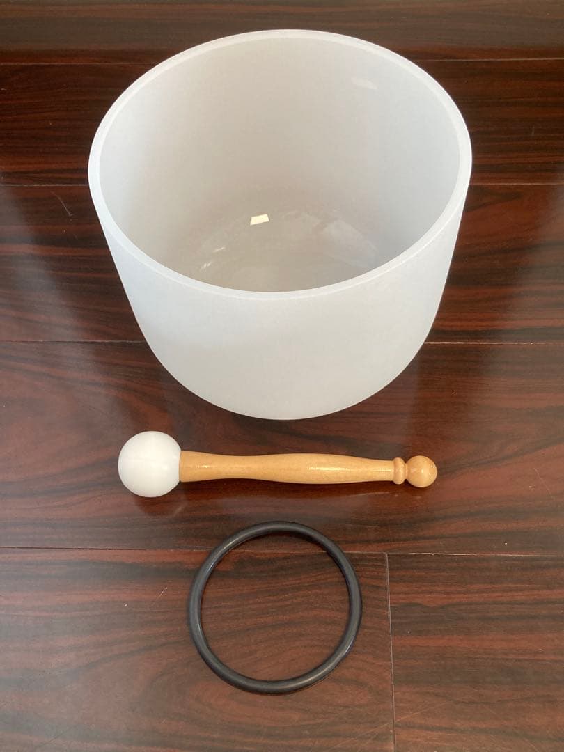 新品・美品】クリスタルボウル8インチ音階C フロスト - メルカリ