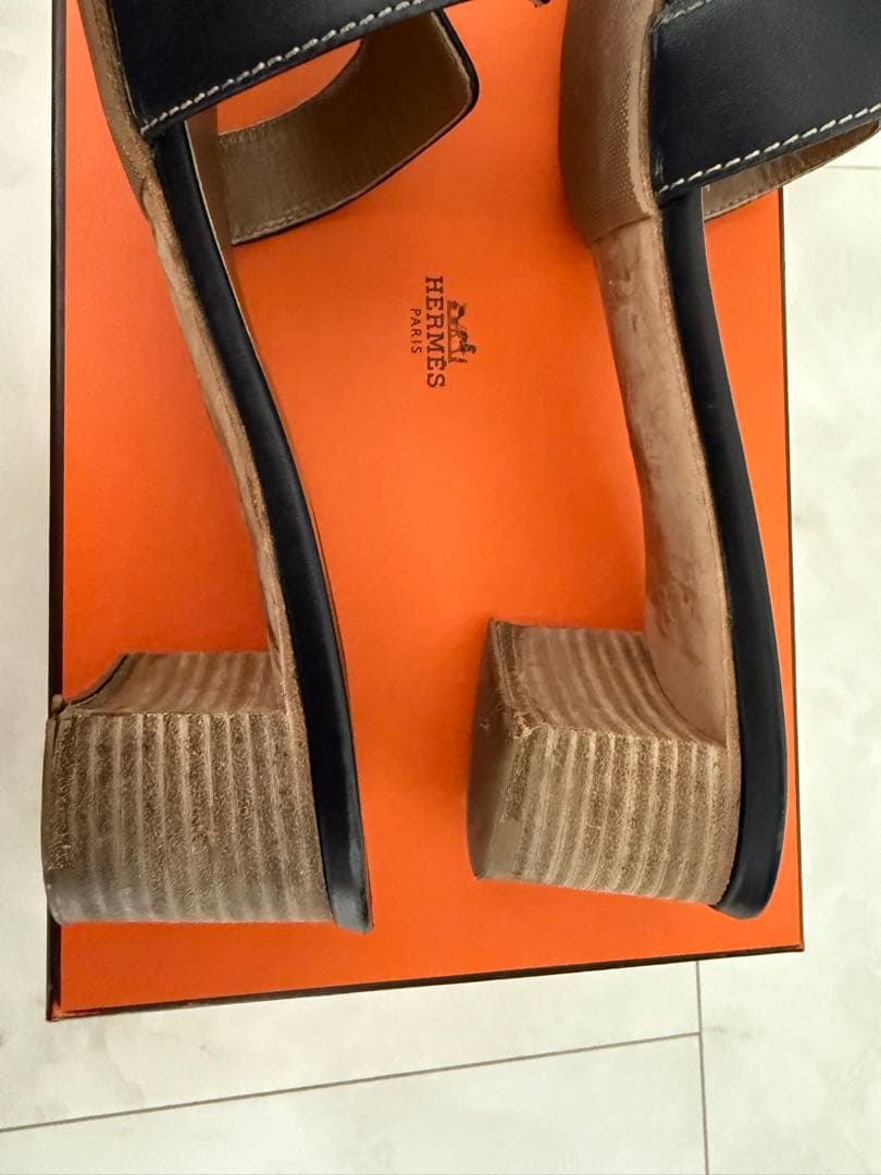 HERMESエルメス　レディスサンダル 《オアジス》黒　38.5