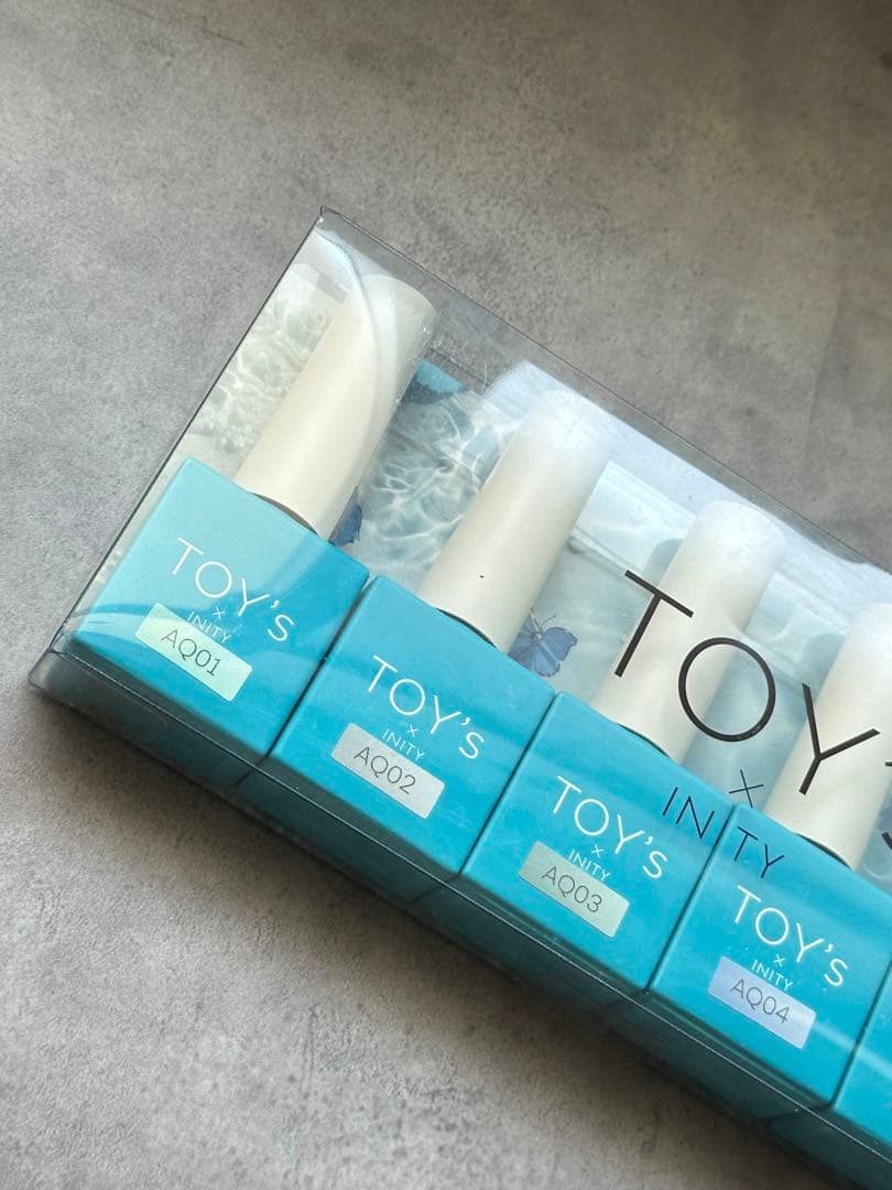TOY's × INITY 《Aqua mag 》6色セット