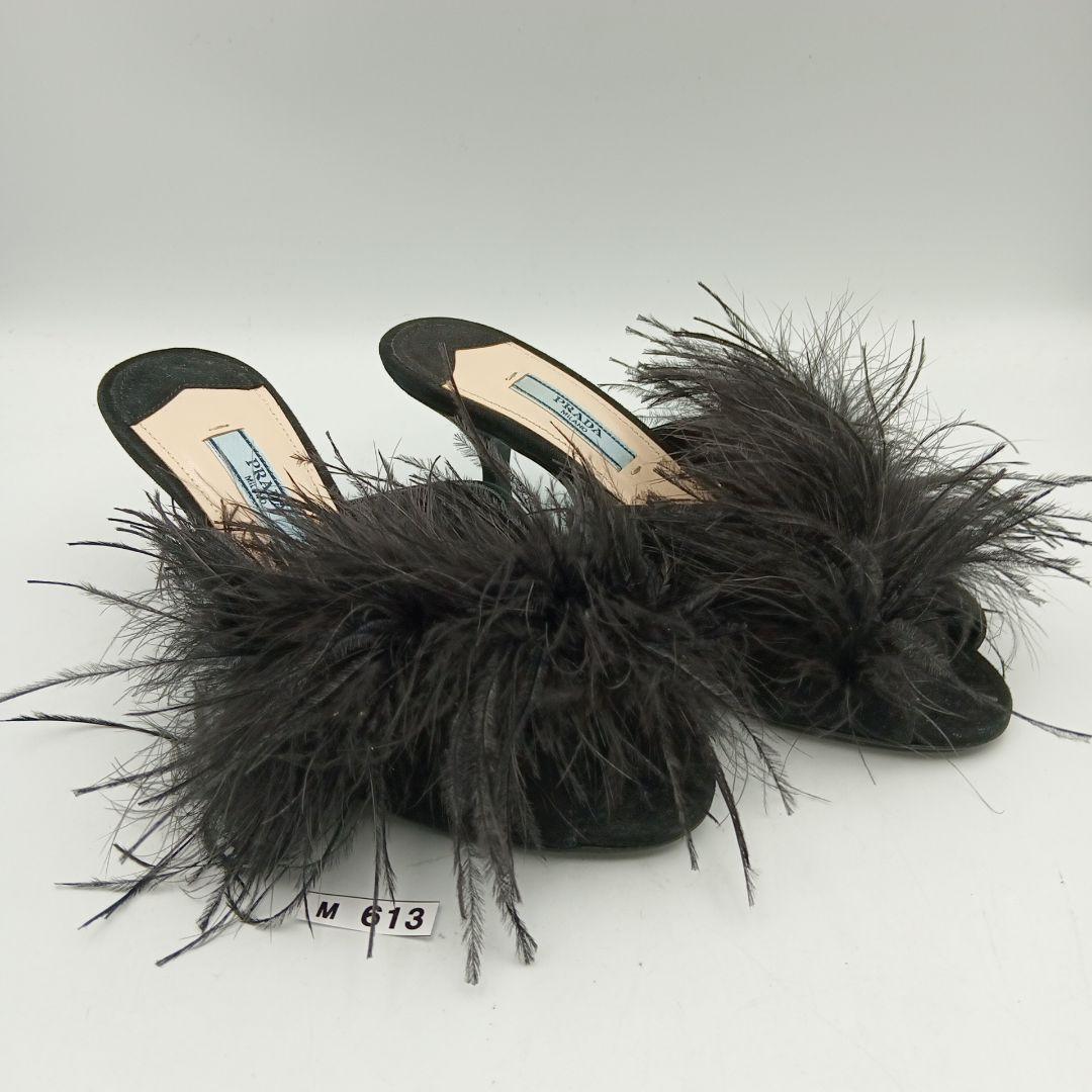 M613B プラダ フェザーファー ミュール 35 約22.5cm ブラック - メルカリ